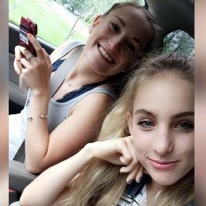 Meet your Posher, Page